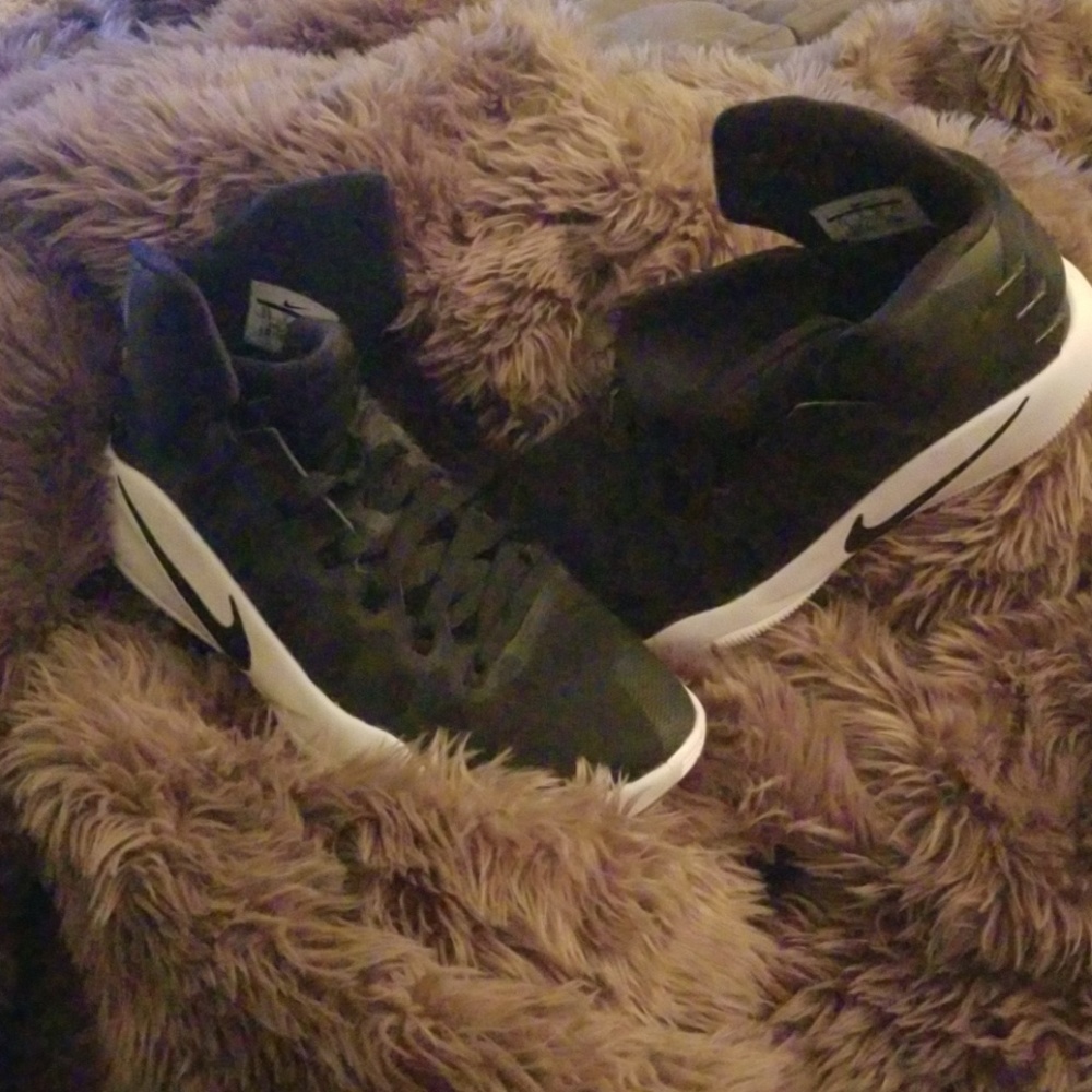 Women's Nike Hyper dunks